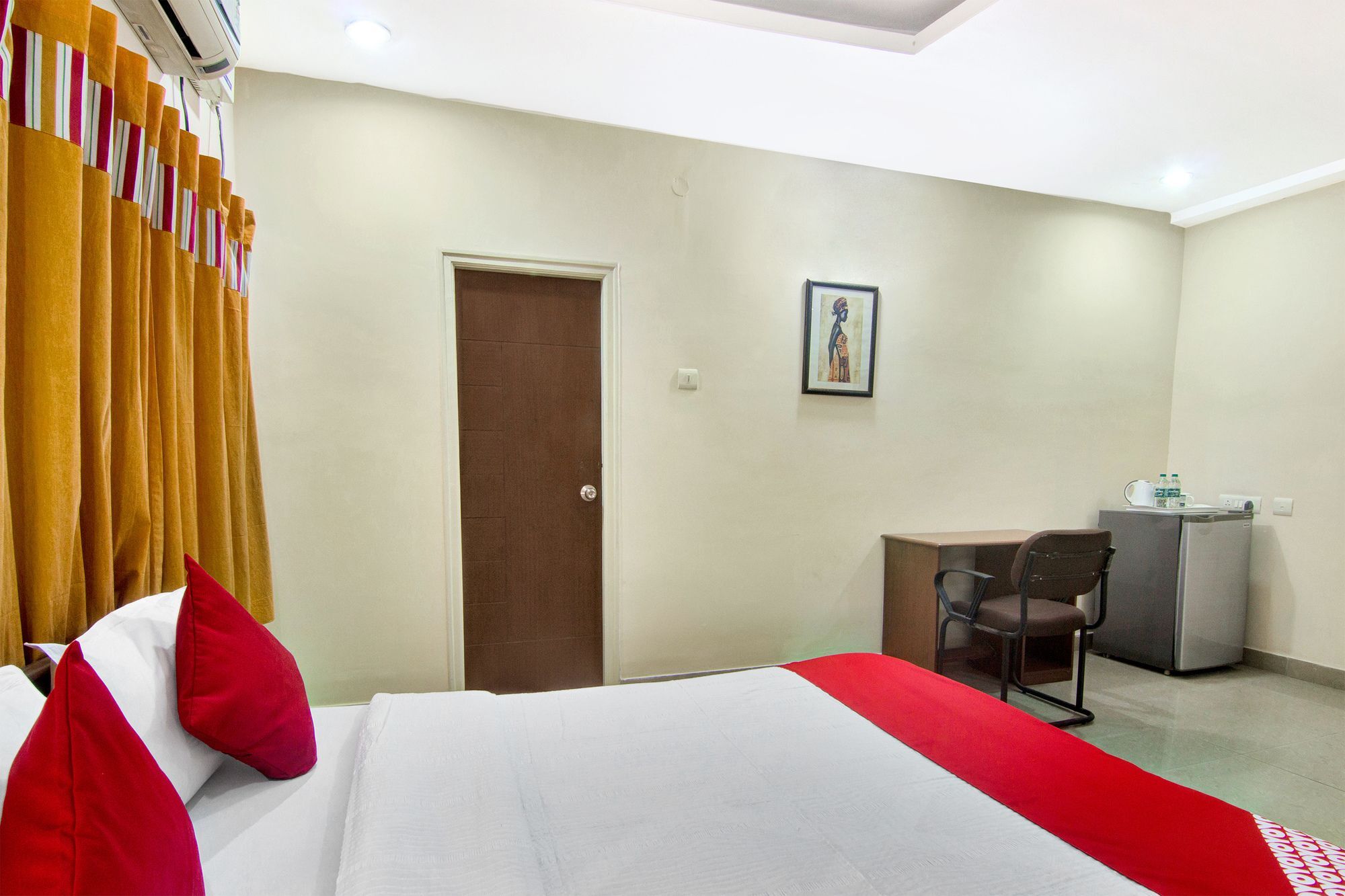 Oyo 45 Silverkey Gachibowli Hotel Hyderabad
