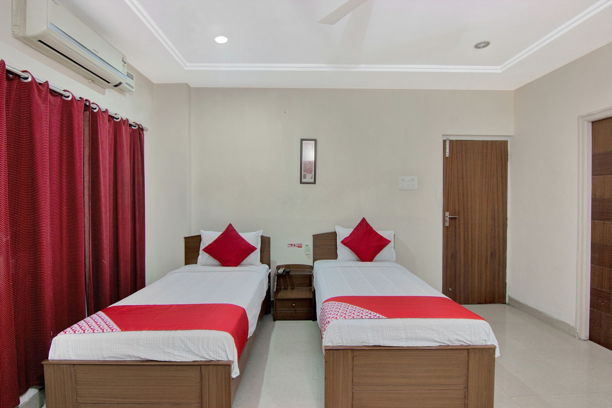Oyo 45 Silverkey Gachibowli Hotel 3*