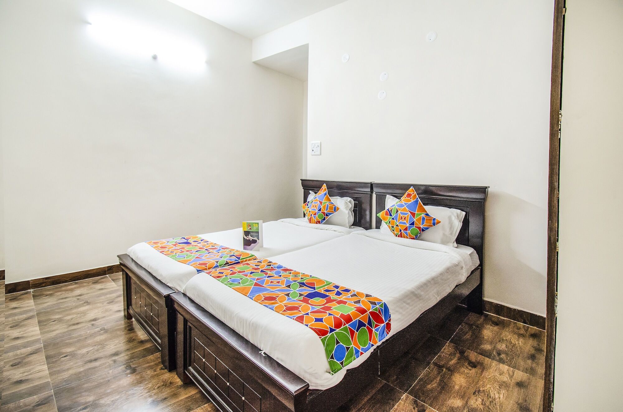 Hotel Fabexpress Merlin Hyderabad