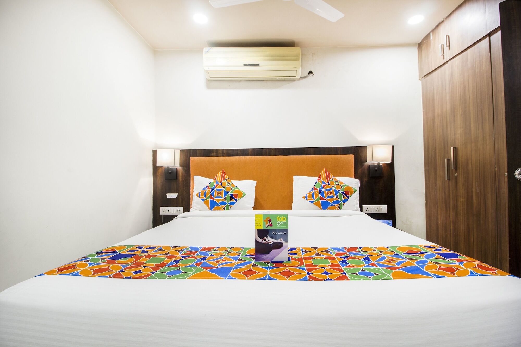 Hotel Fabhotel Park Heights 3*