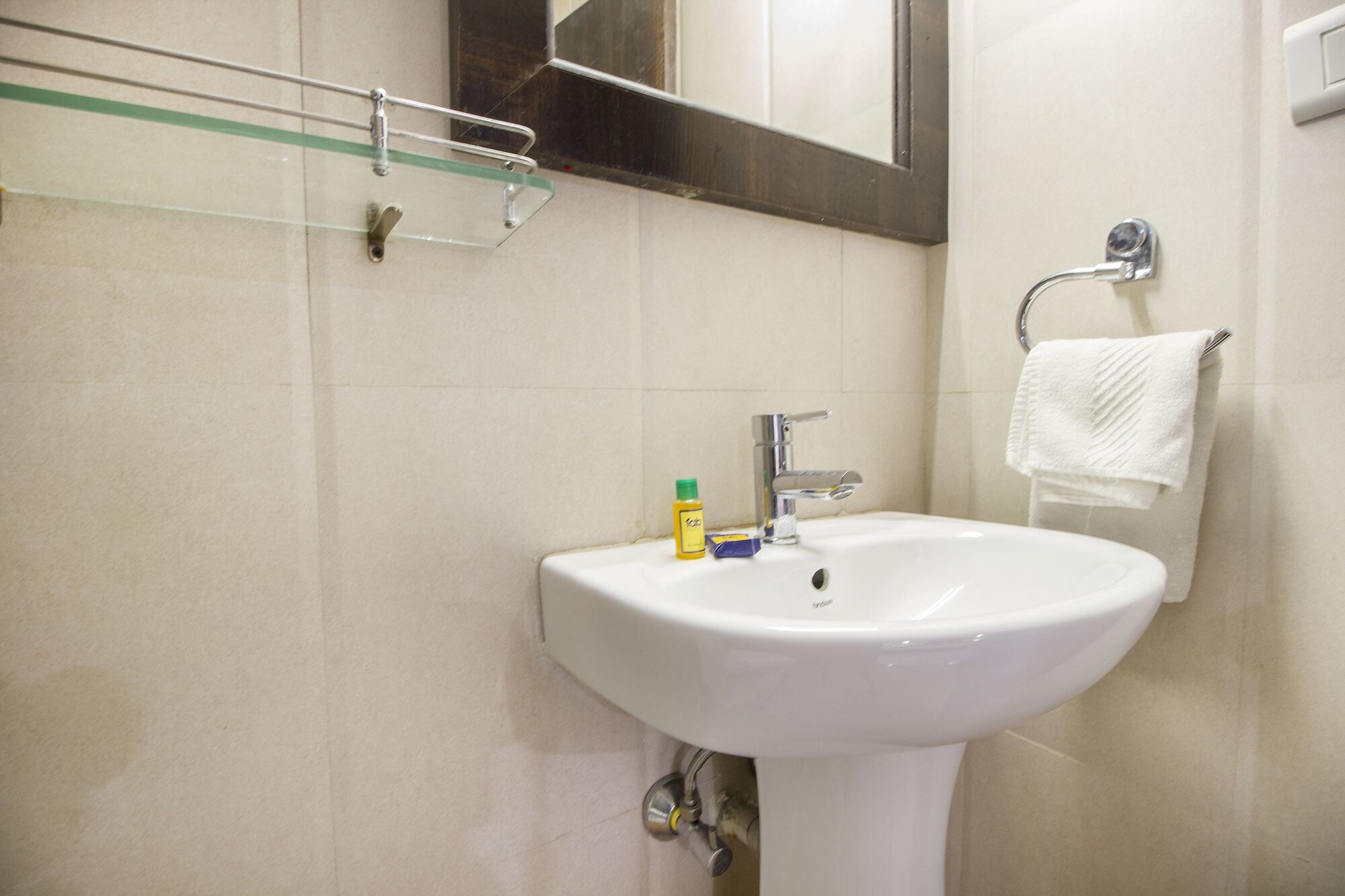Fabhotel Park Heights Hotel Hyderabad