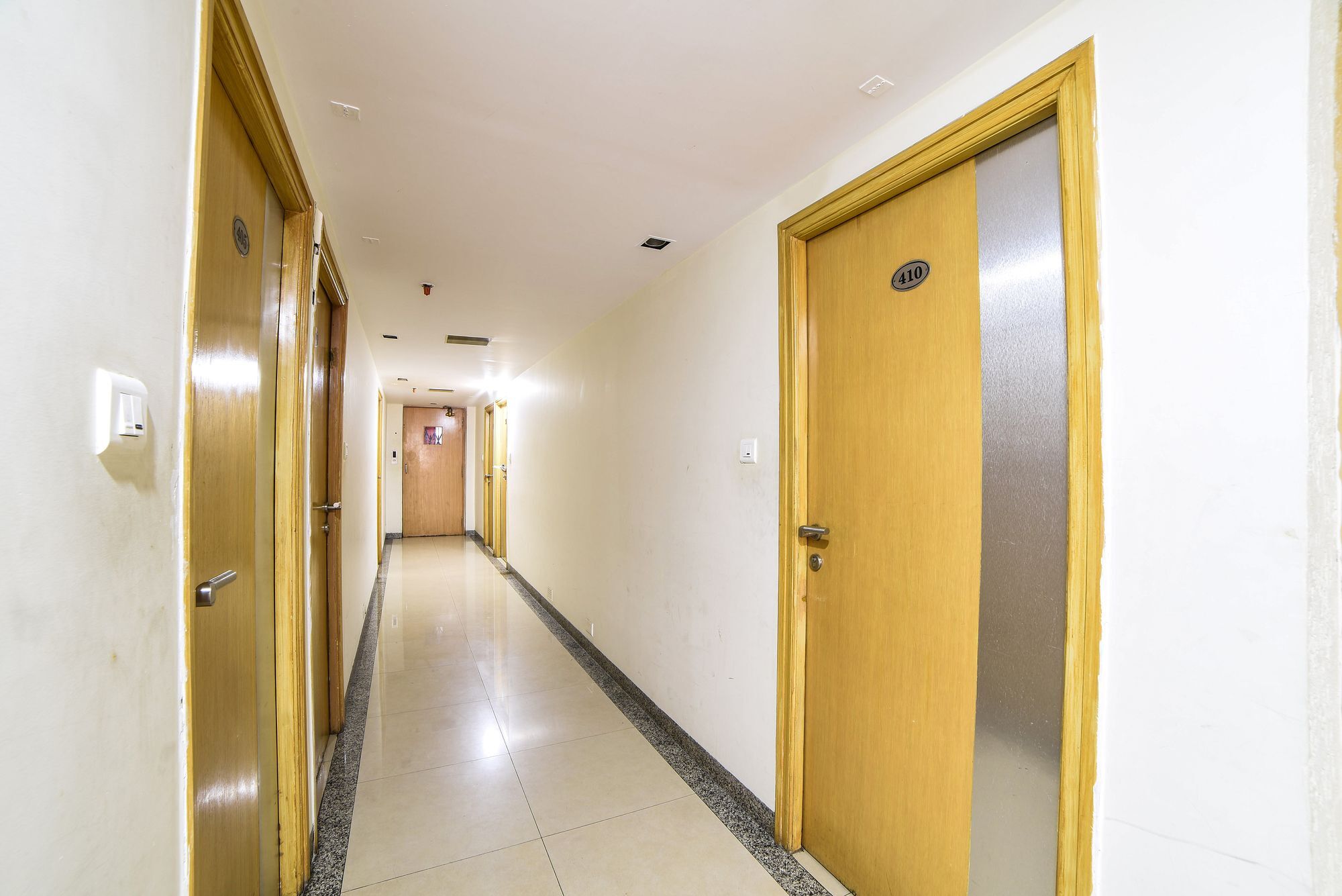 Hotel Fabhotel Vinflora Banjara Hills