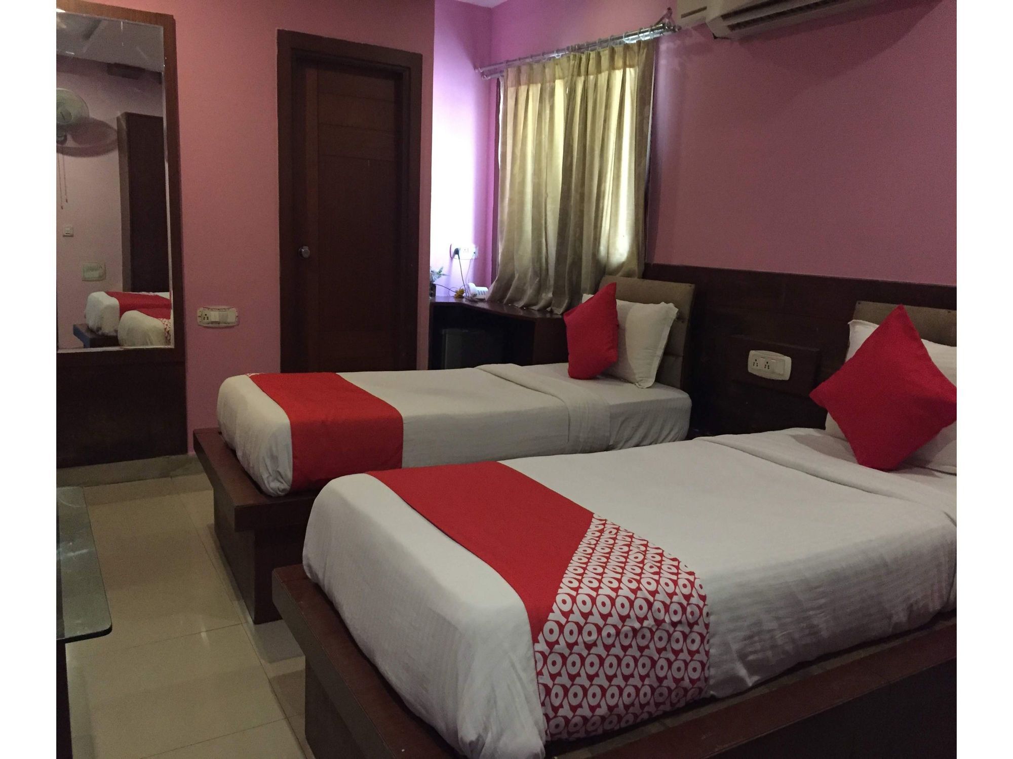 Hotel Oyo 382 Madhura