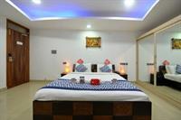 Oyo Premium Gachibowli Near Dlf 3* Hyderabad