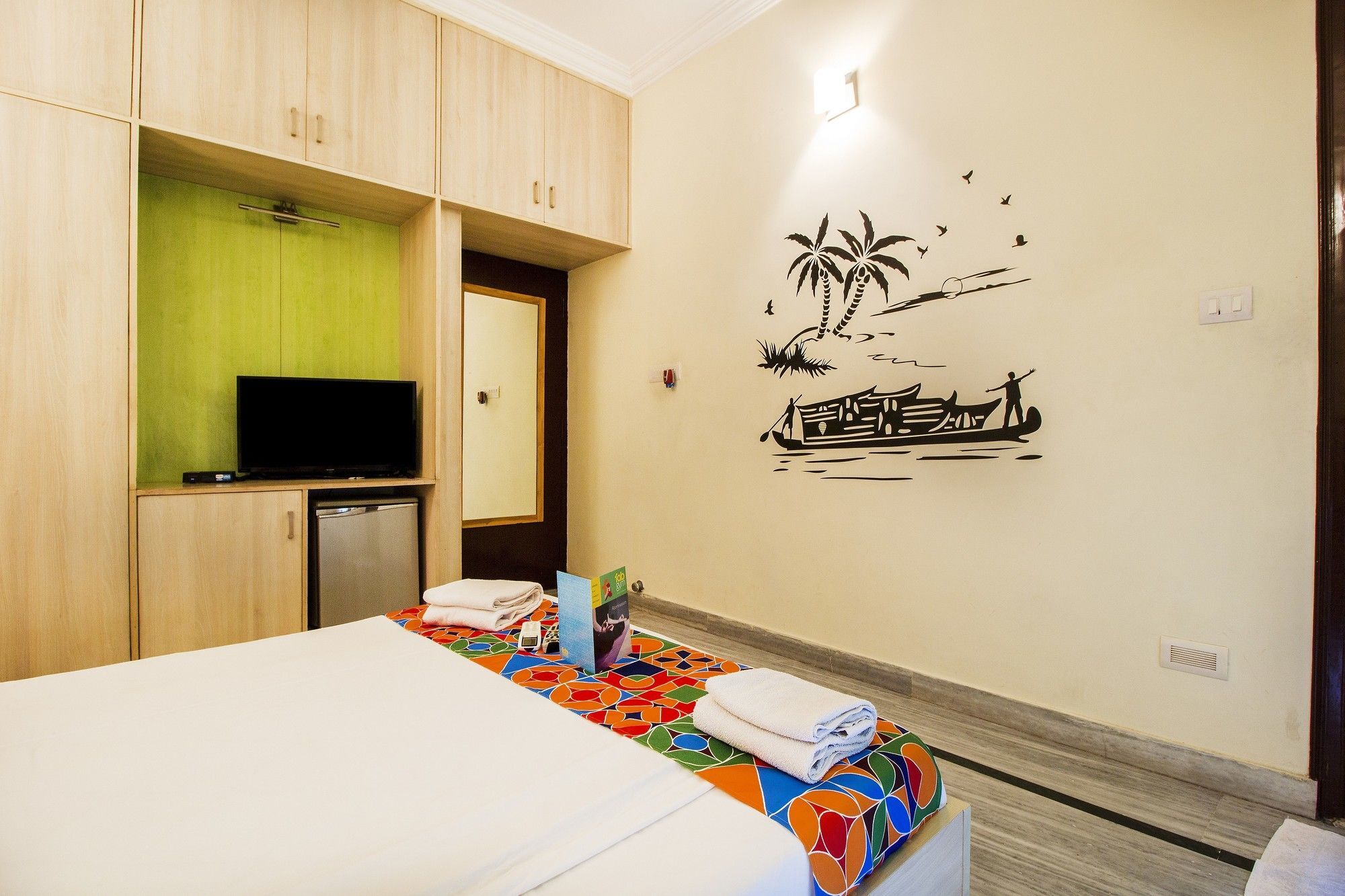 Hotel Fabhotel Gardenia Service