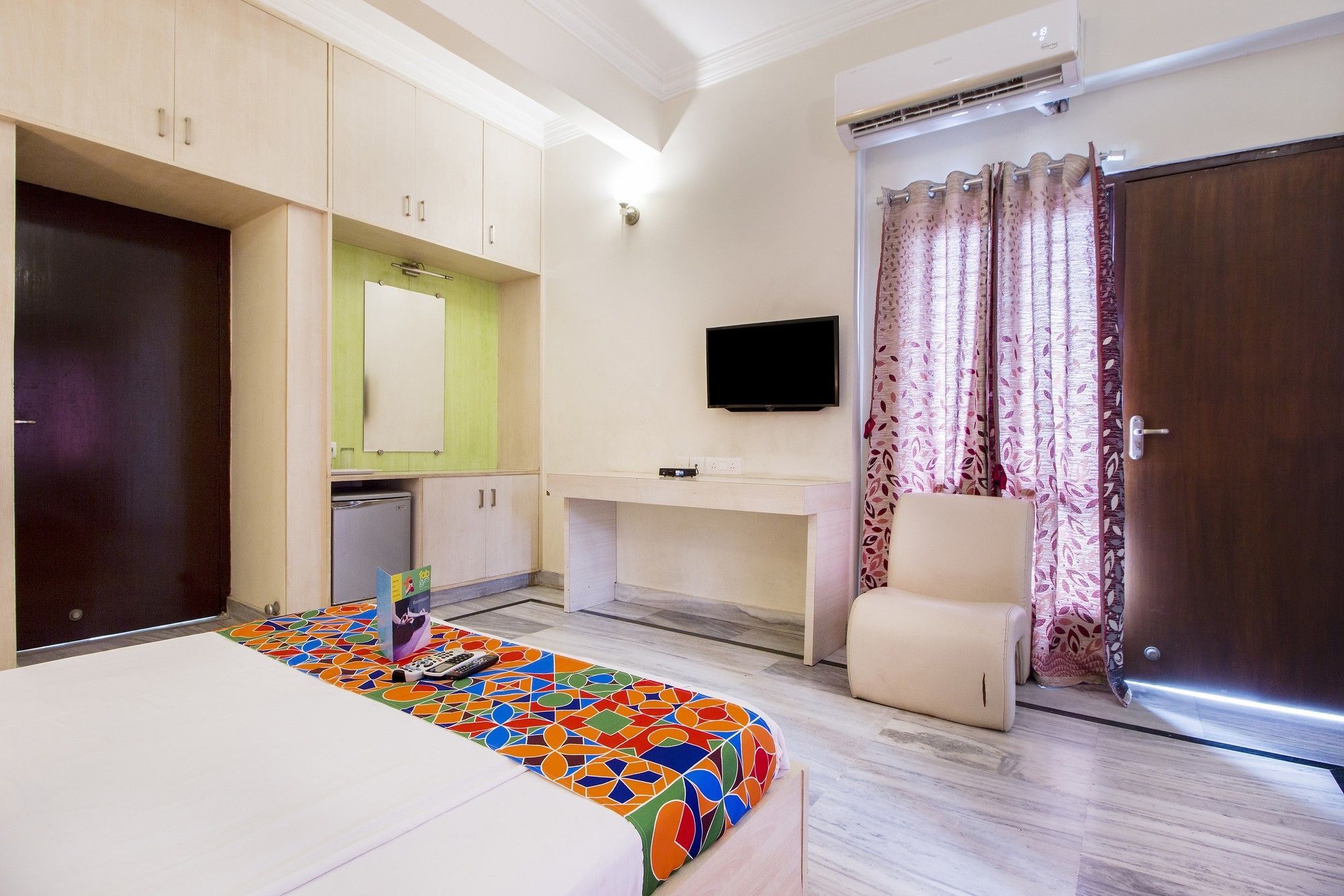 Fabhotel Gardenia Service Hotel