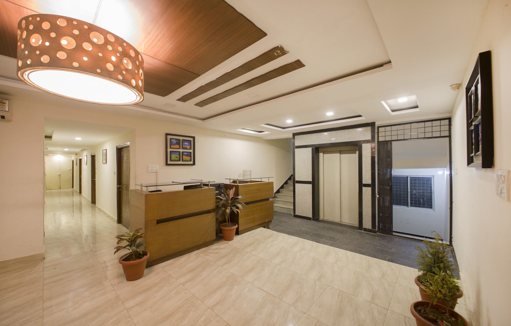 Rainbow Park Kondapur Hitech Hotel Hyderabad