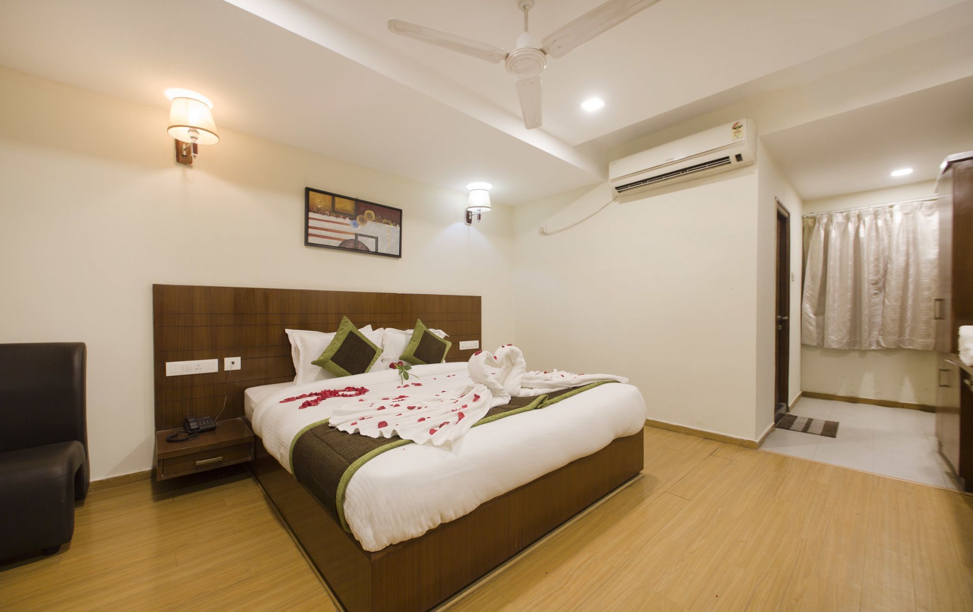 Hotel Rainbow Park Kondapur Hitech Hyderabad