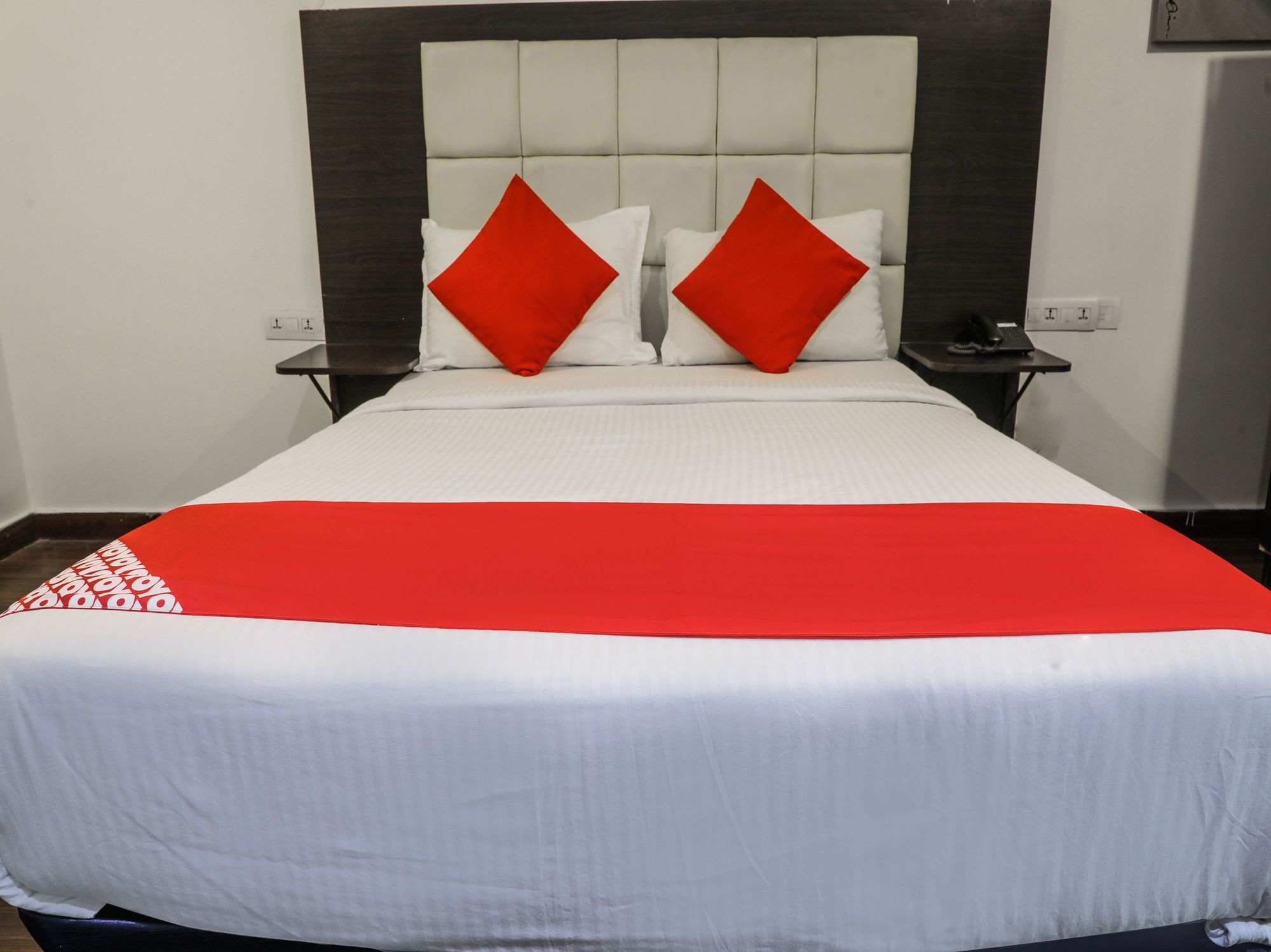 Fabhotel V Hitech 3*