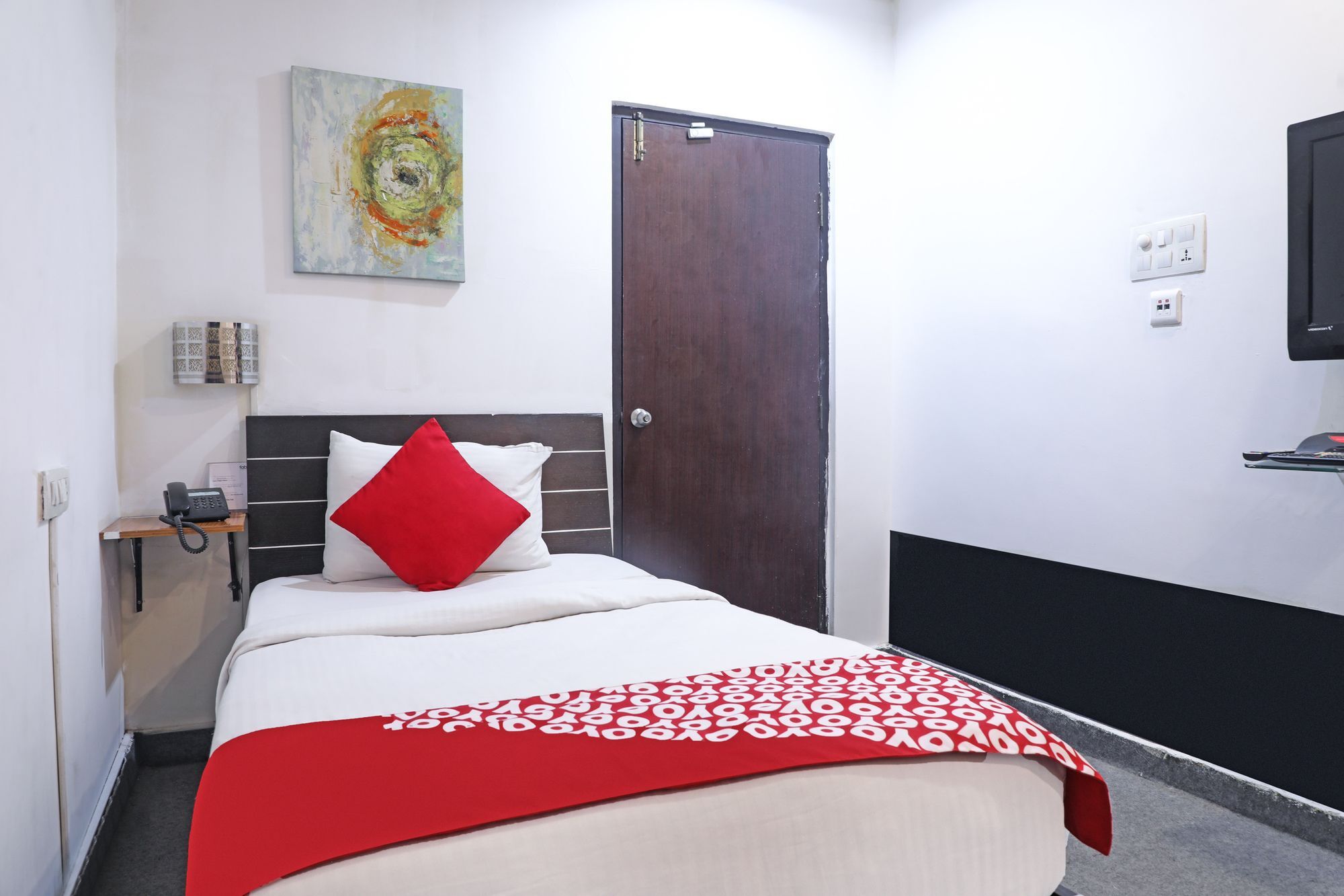 Fabhotel V Hitech Hyderabad