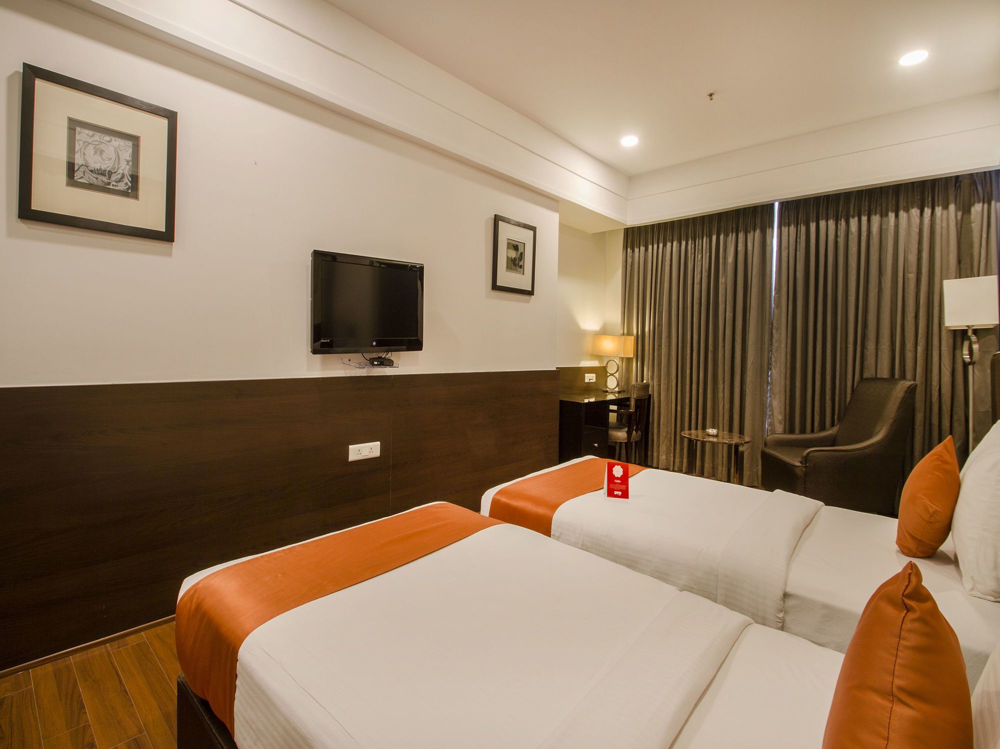 Hotel Oyo 9960 Kubeera Palace 3*
