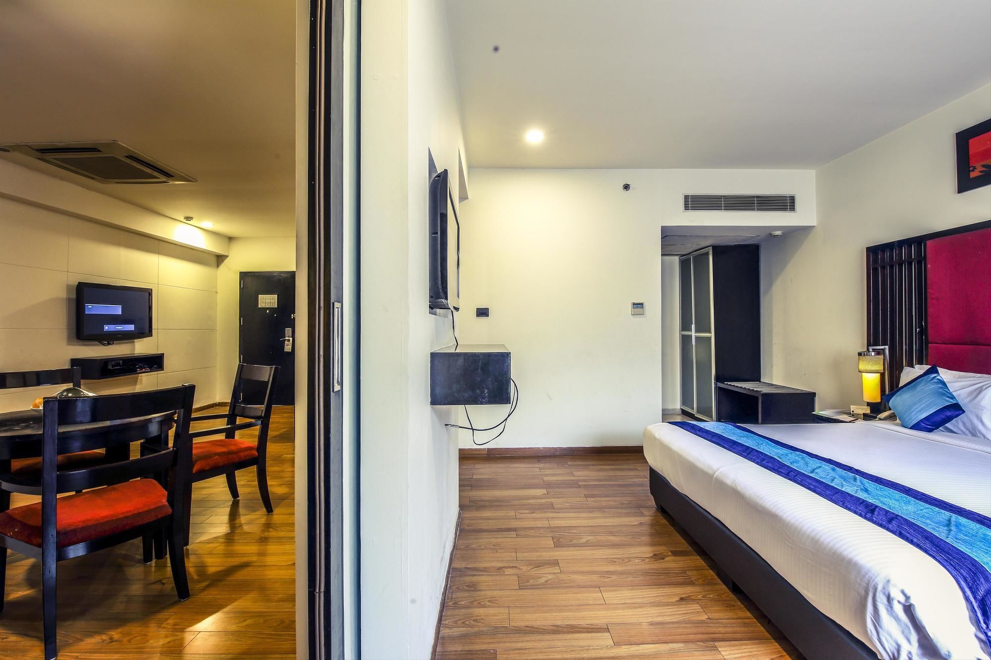 Hotel Ebony Boutique