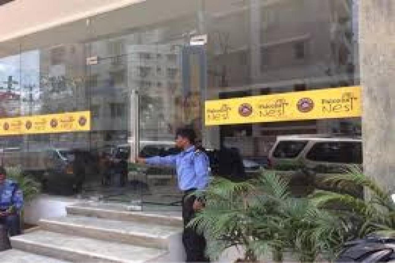 Hotel La Riviera Hyderabad