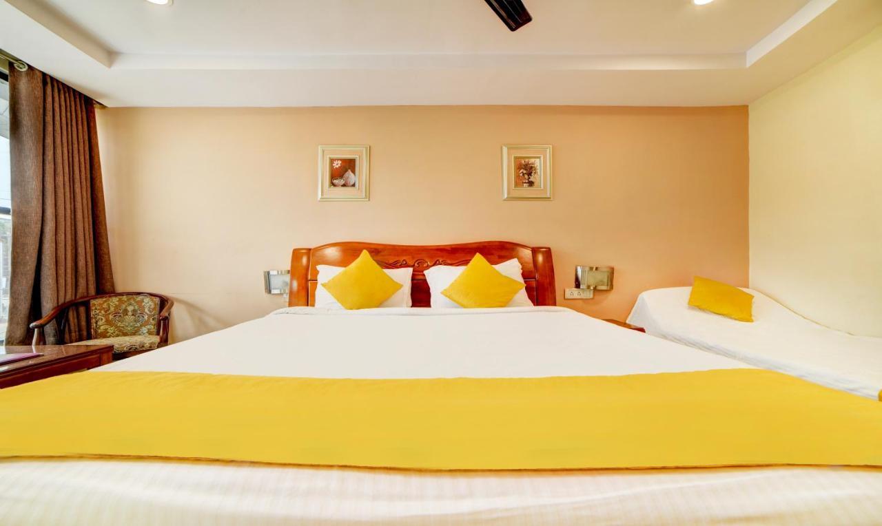 Hotel Collection O 5072 Padmini