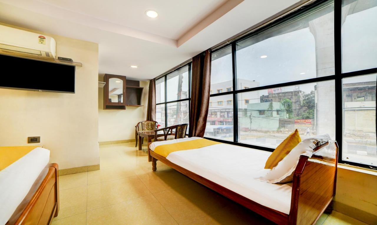 Collection O 5072 Padmini Hotel 3*