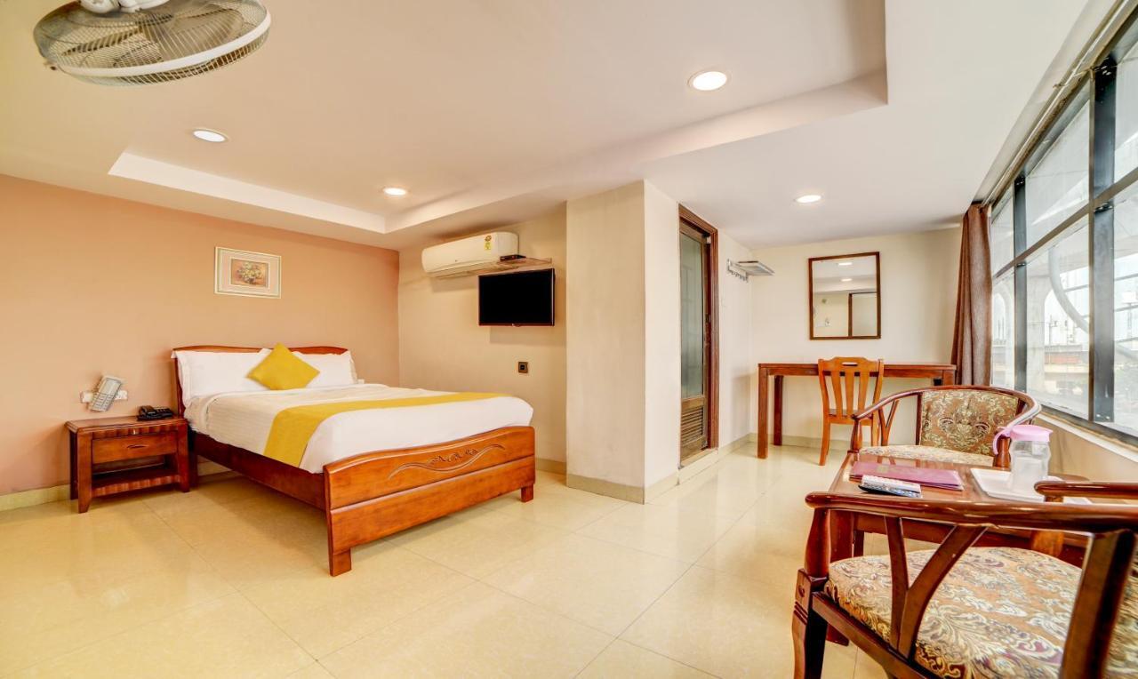 Hotel Collection O 5072 Padmini