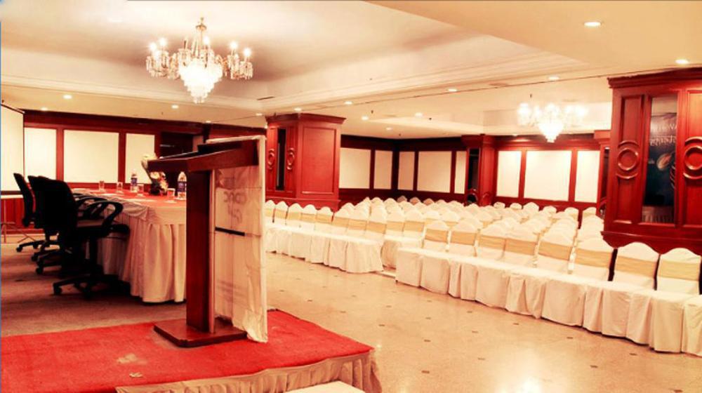 The Central Court 3* Hyderabad
