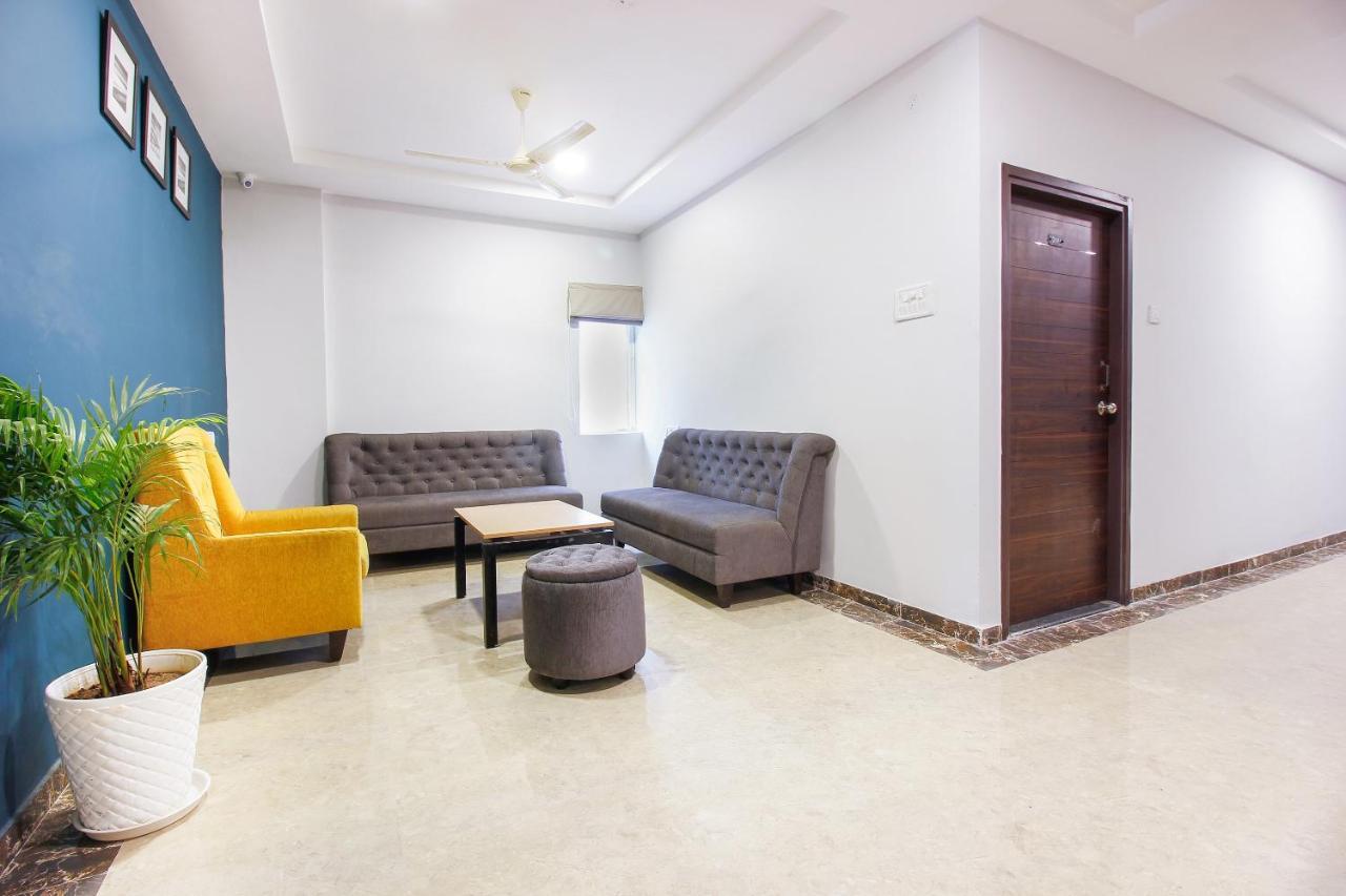 Oyo Silverkey 62075 Sanath Nagar 3* Hyderabad