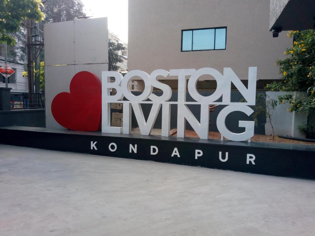 Boston Living 3*