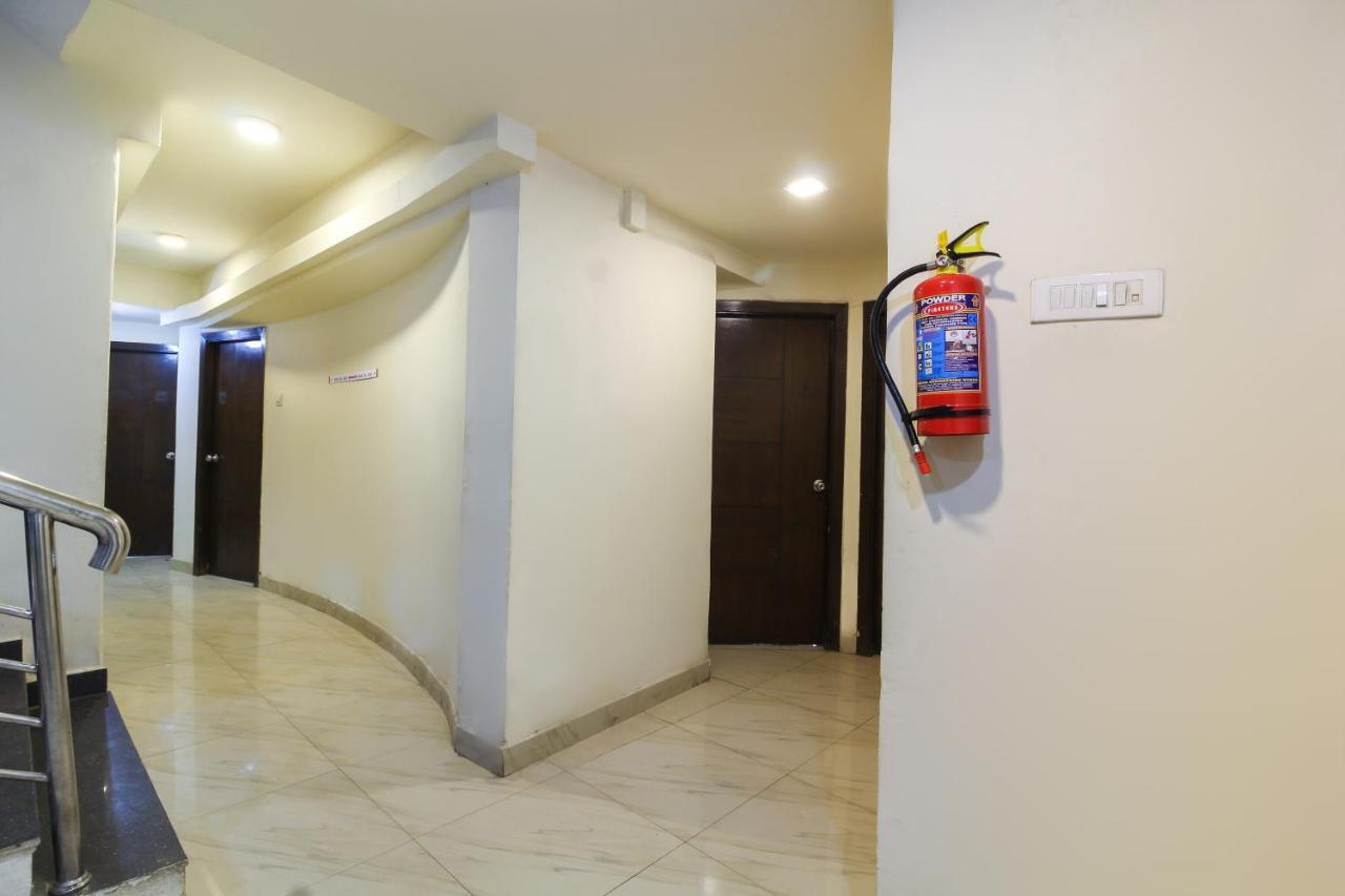 Spot On 68046 Rainbow Hotel Hyderabad