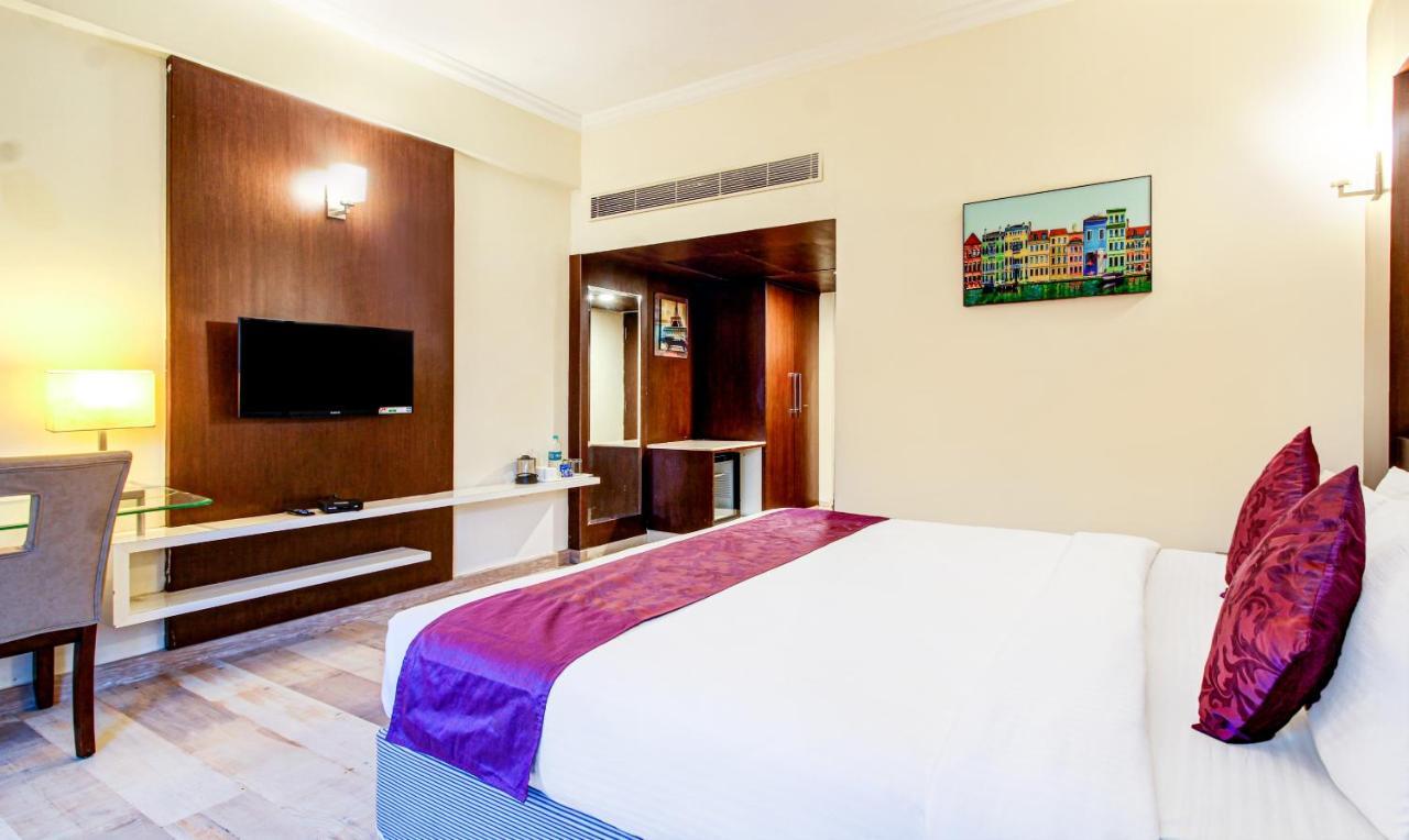 Treebo Trend Wood Bridge Hotel