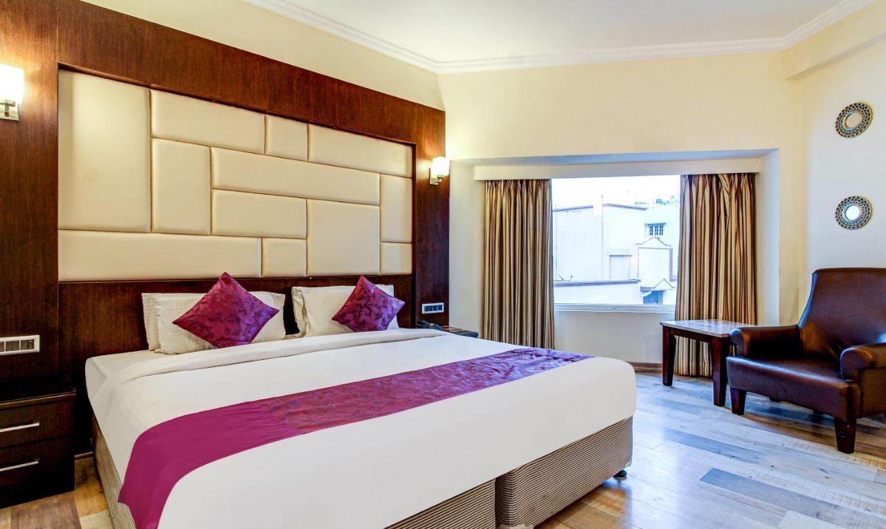 Treebo Trend Wood Bridge Hotel