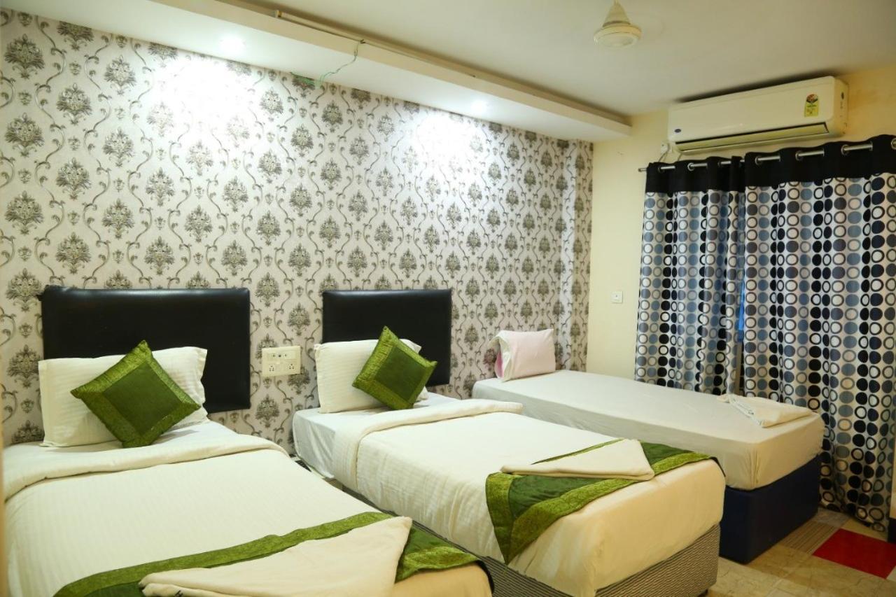 Hotel Sri Mayuri