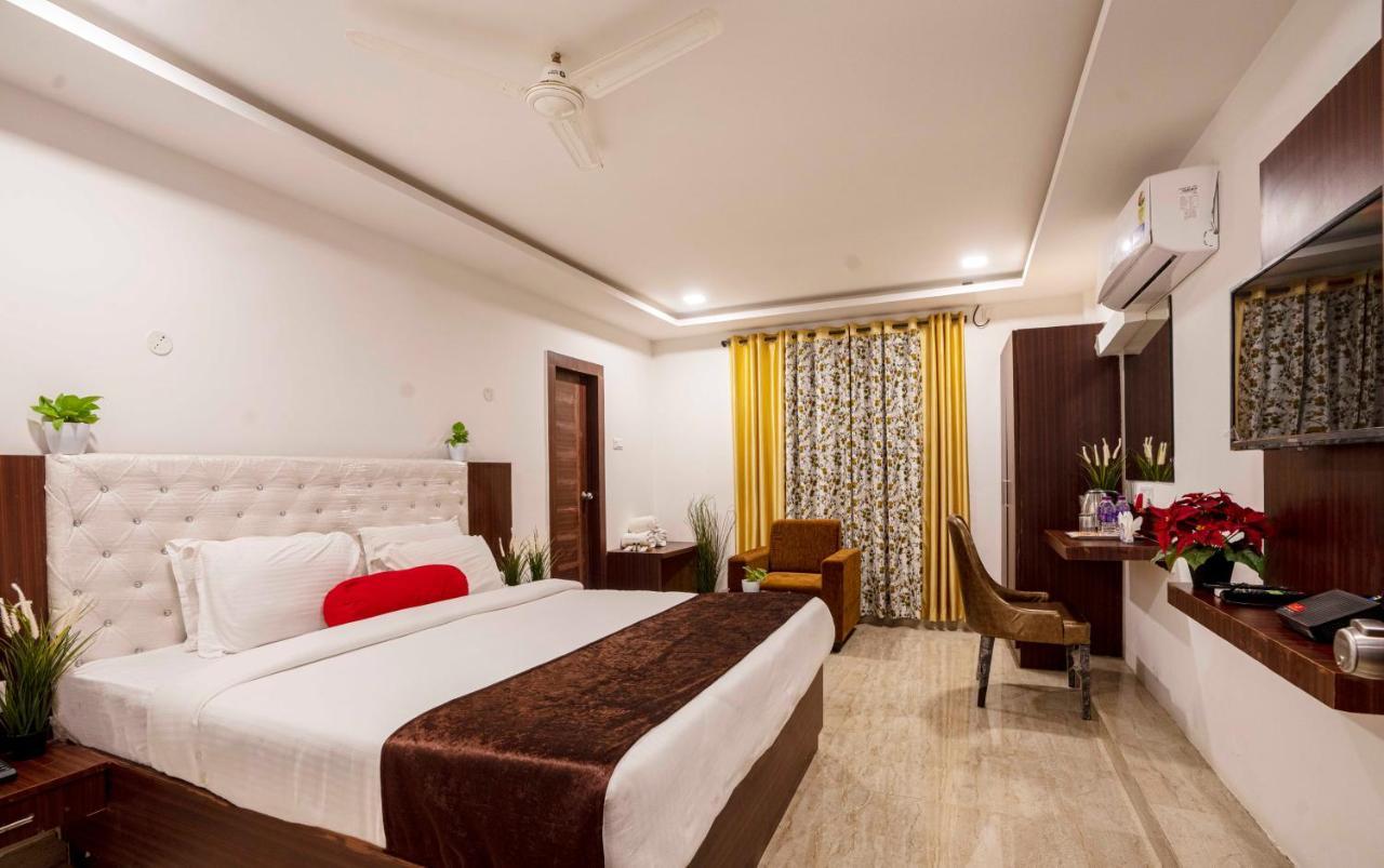 Rainbow Tower Shamshabad Airport Zone Hotel