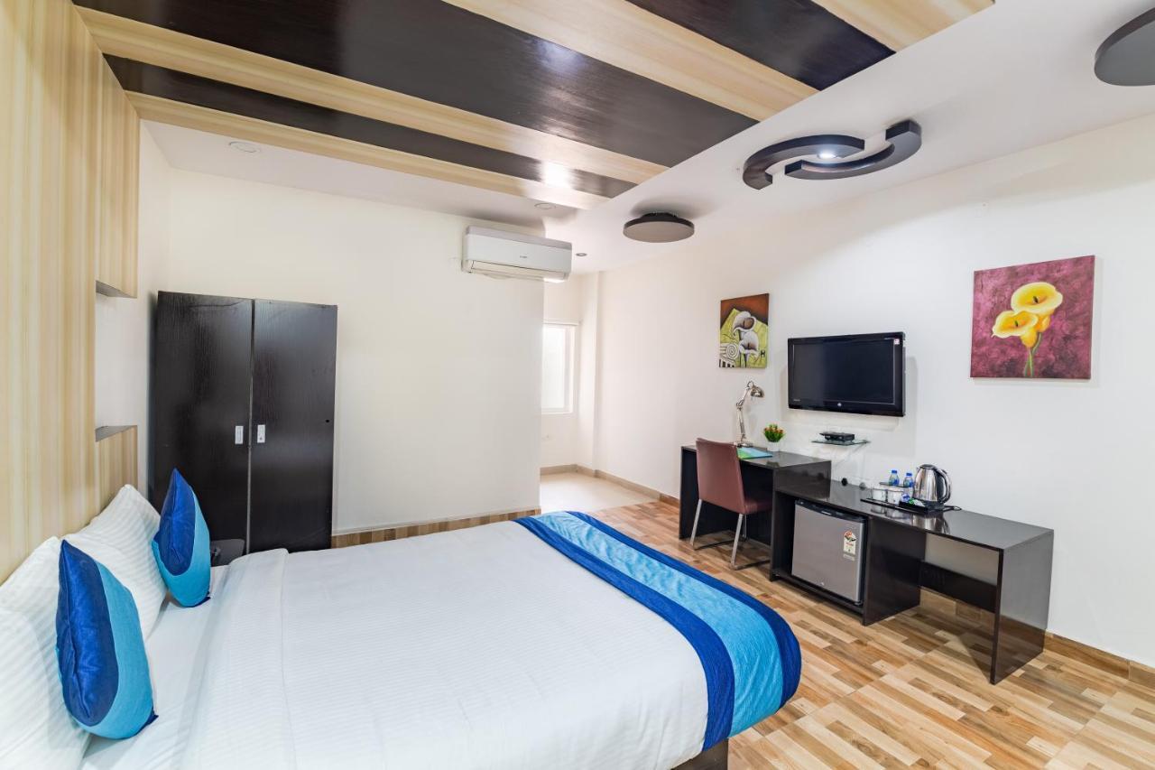 Mint Riva, Gachibowli Near Ikea Hotel