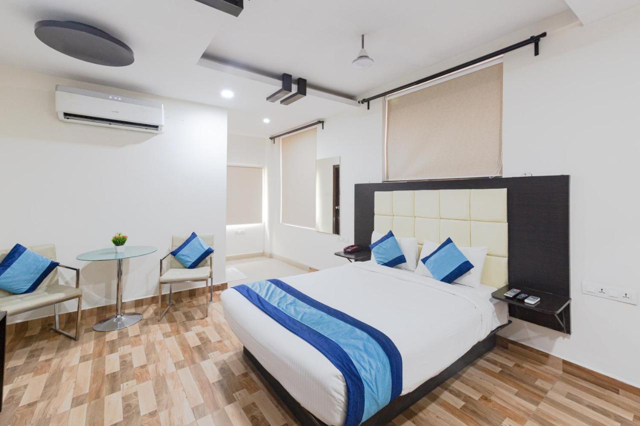 Mint Riva, Gachibowli Near Ikea 3* Hyderabad