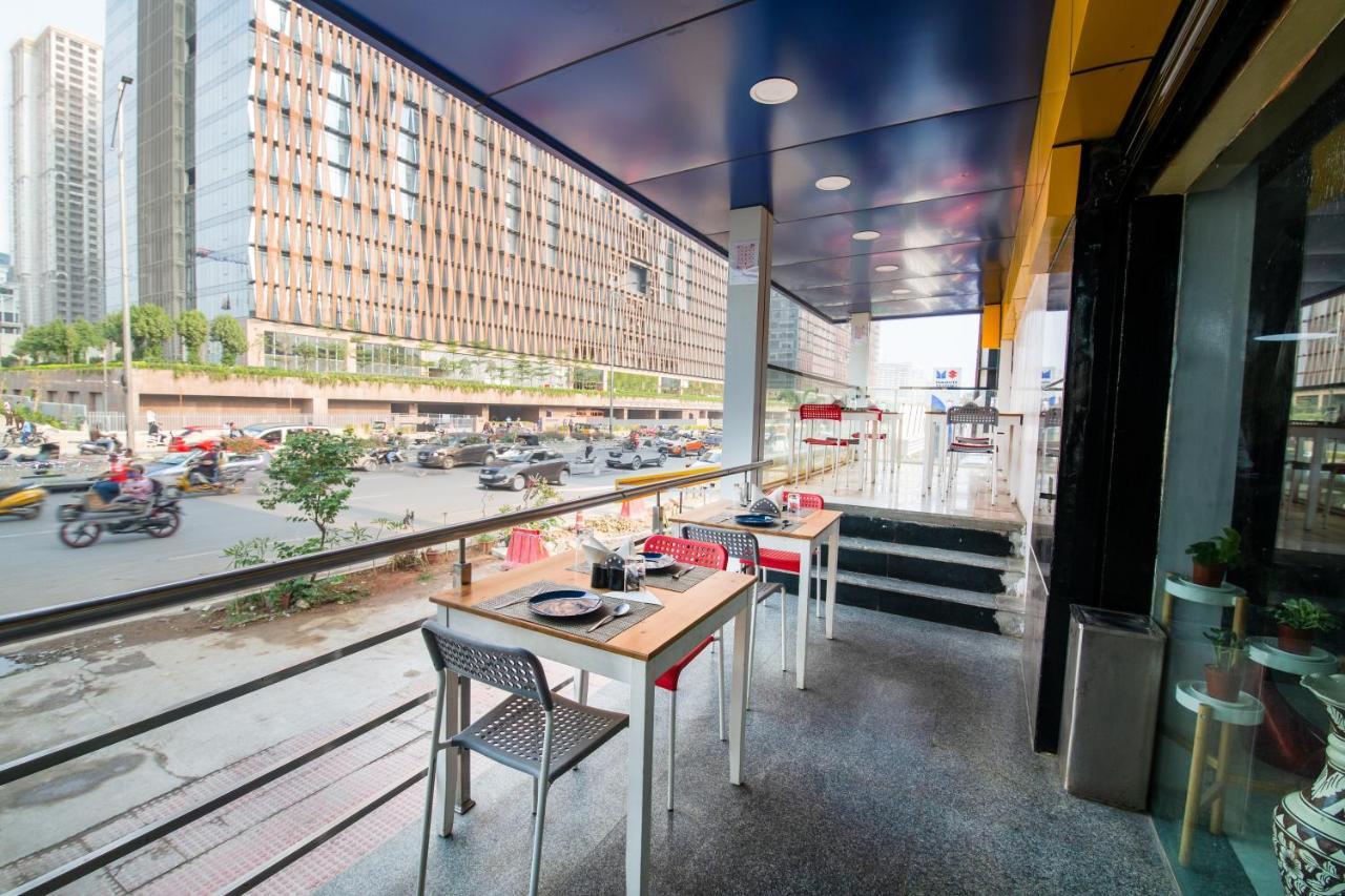 Mint Riva, Gachibowli Near Ikea 3*