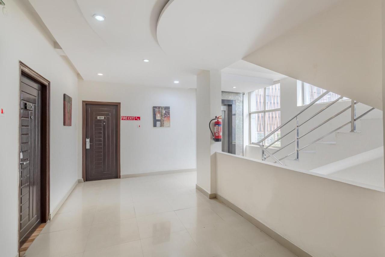 Mint Riva, Gachibowli Near Ikea Hotel