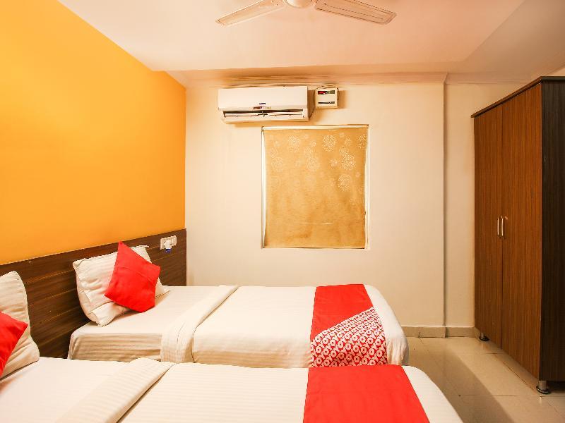 Hotel Oyo 17375 My Place Kondapur Hicc