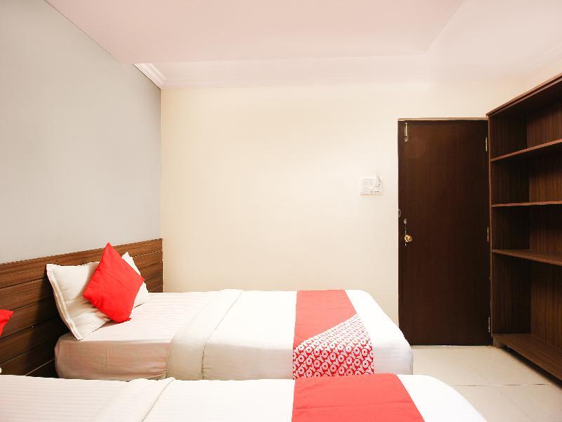 Oyo 17375 My Place Kondapur Hicc Hotel Hyderabad