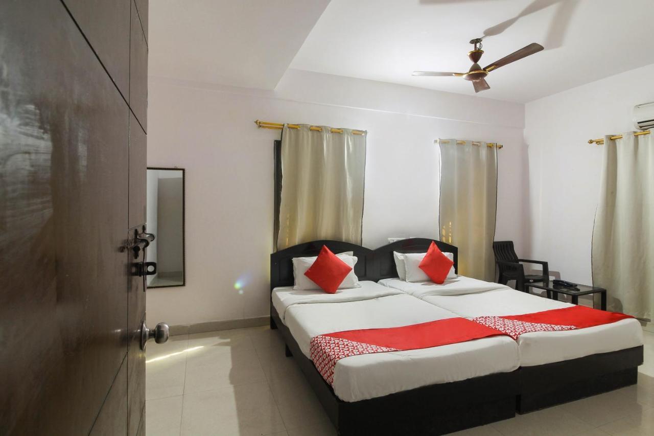 Oyo 71431 Polo Hyderabad