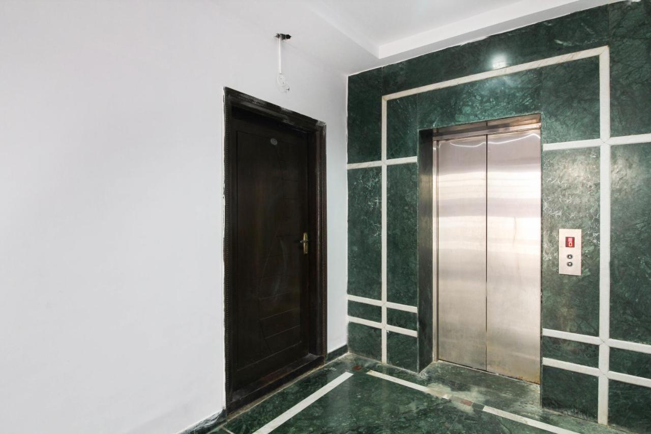Oyo 71431 Polo Hotel