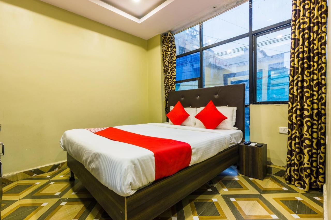 Oyo 41665 Grand Marvel Residency 3*