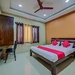 Hotel Celestee Grand