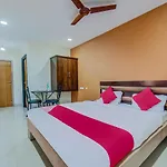 Hotel Celestee Grand