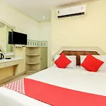Oyo 9302 Hotel Baseraa Inn