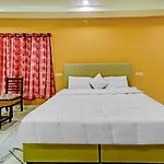 Oyo 81589 Aruna Dwraka Homes