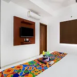 Fabhotel Limestone Suites - 750M From Yashoda Hospitals, Somajiguda