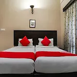 Oyo 15241 Gen X Banjara By 1589 Hotels