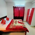 Nk Homes -Serviced Apartments - 2 Bhk Homestay, Fast Wifi, Fully Furnished