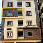 Hotel Viraaj Suites Miyapur