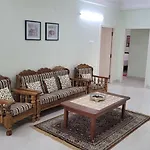 Vazeer Residency