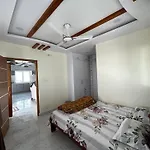 Luxury 3 Bedroom 3 Bathroom Penthouse