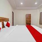 Hotel O R Square Inn