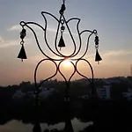 Lotus View Living By Three Peace Soup