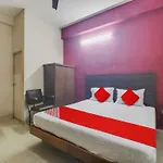 Hotel O Bharat Lodge